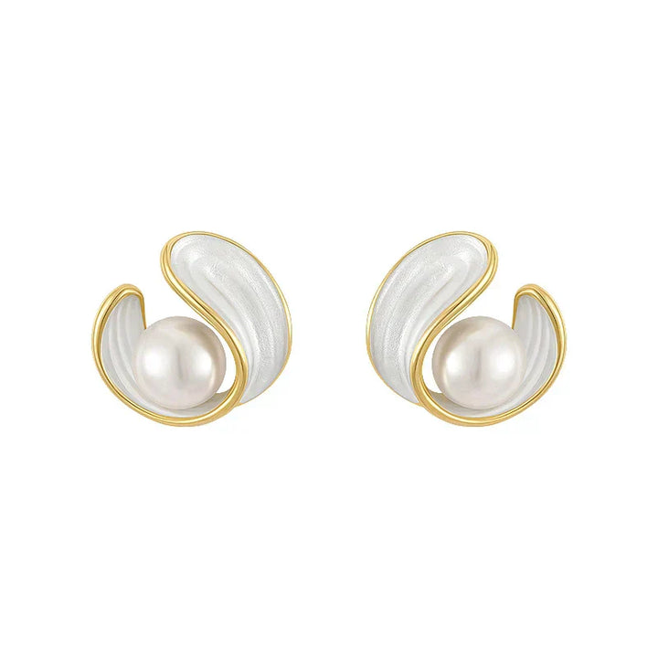 Hazel - Gold Earrings Featuring Luxurious White Opals and Pearls