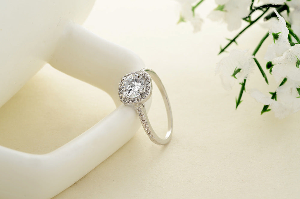 Cassia Rhéne - White Gold Collection