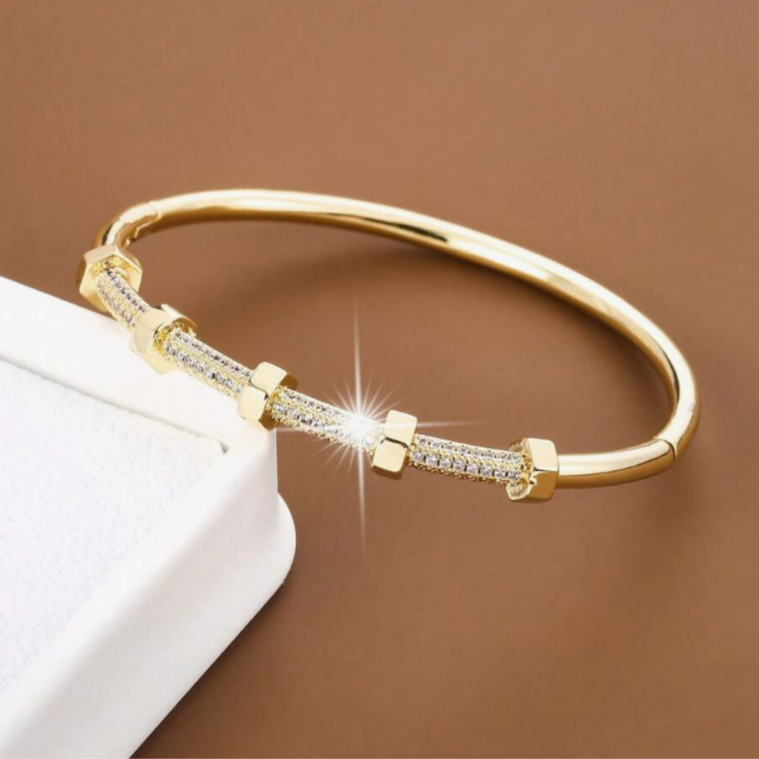 Madison - Radiant Gold-Plated Bracelet Adorned with Moissanite