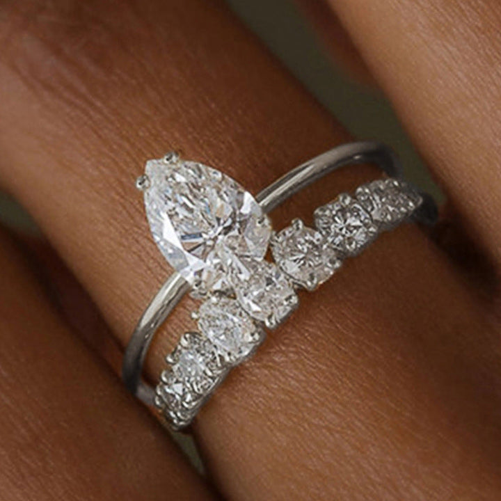 Vivienne Hartley - White Gold Ring