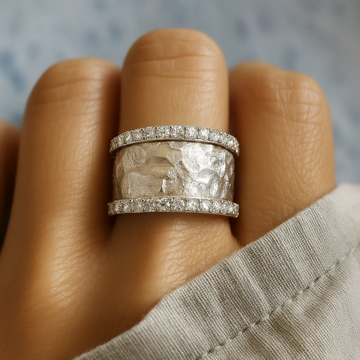 Delilah - Antique Silver Zirconia Ring