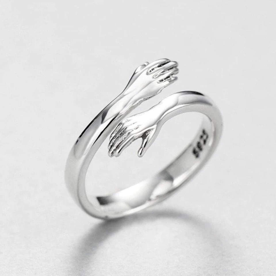 Irene - Flexible Silver Embrace Ring